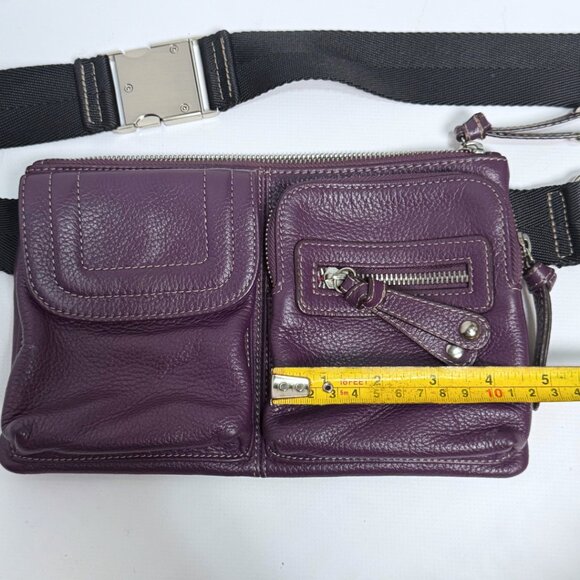 Danier Leather Adjustable Crossbody / Waistband Bag – Purple – New - Picture 9 of 12